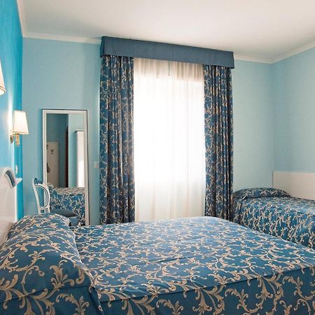 Hotel Aquila Aprilia Eksteriør billede